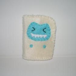 Yeti Faux Fur Wallet Bifold